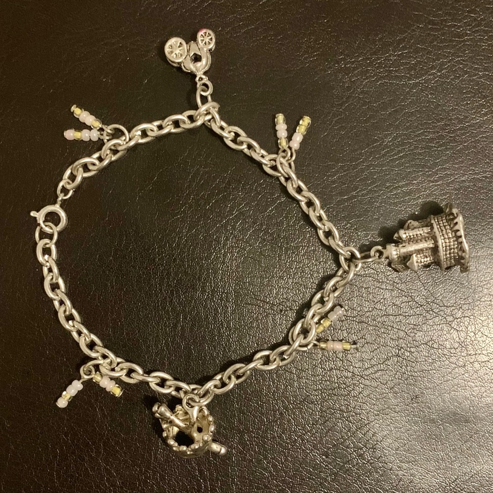 Charm bracelet